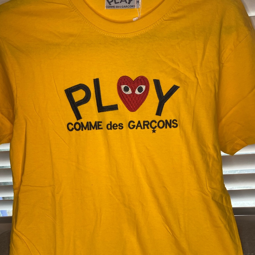 Comme des Garcons Tshirt